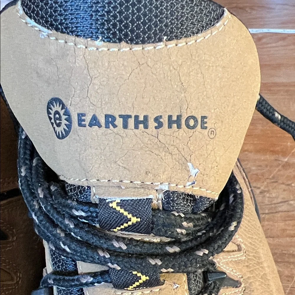 Earth Shoe‎ Hiking Boots 12